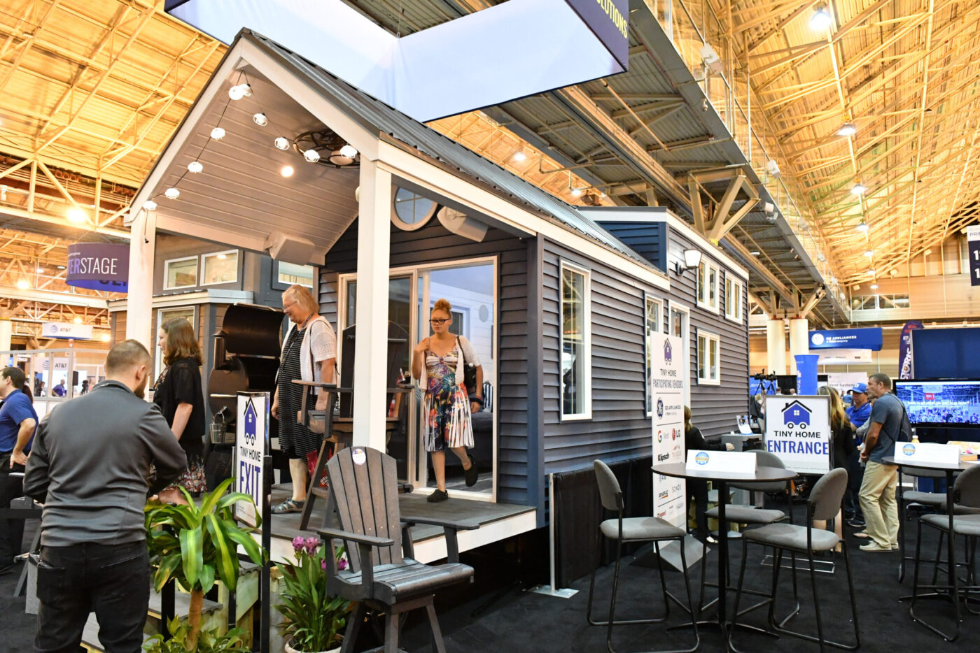 upgraded-nationwide-marketing-group-tiny-home-rolls-into-cedia-expo