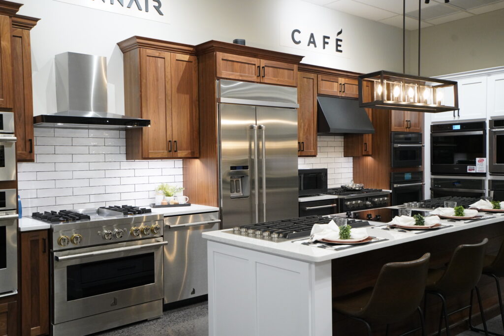 Appliance store displays
