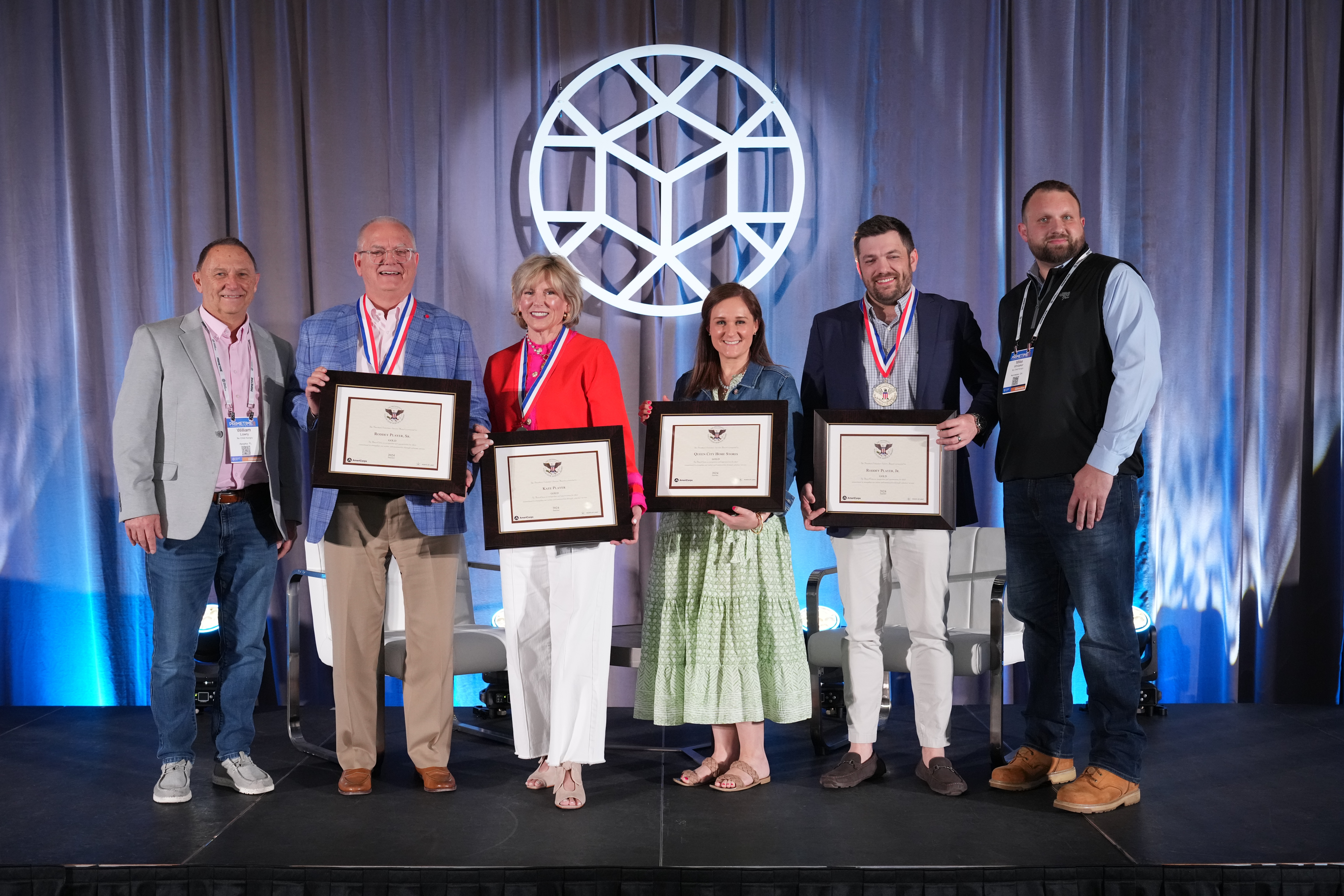 Queen City Receives Presidential Award at Nationwide Marketing Group PrimeTime Event