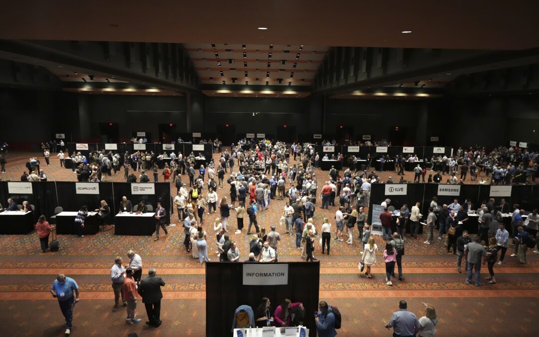 4 Powerful Benefits of In-Person Networking